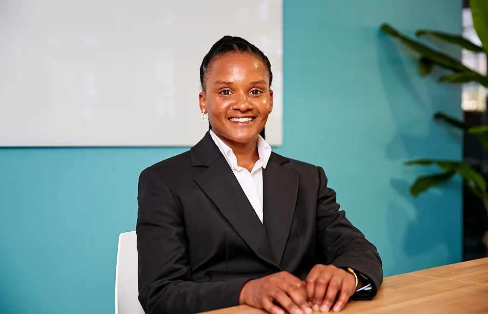 Lorna Mhlonzi-1