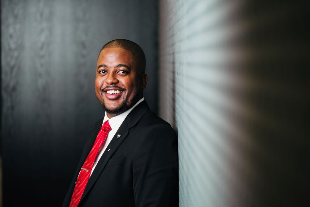 Mpho Matsitse: Change Navigator