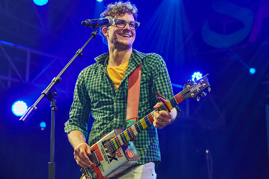 Hot Water: Variety Band